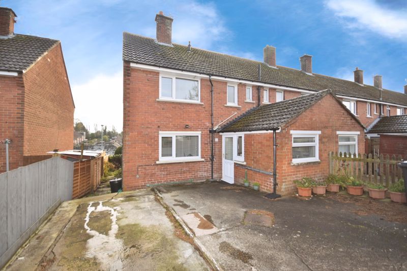 Property photo 1 of 12 Photo 12