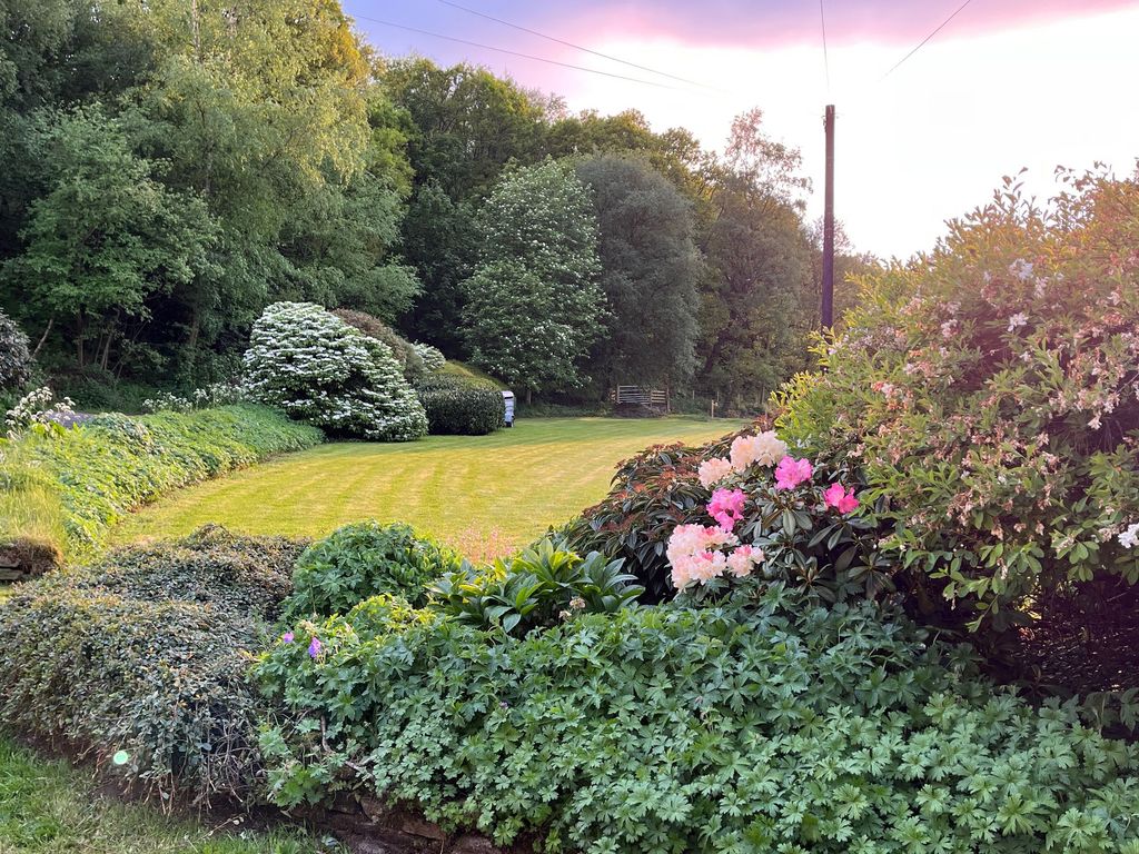 Property photo 3 of 24