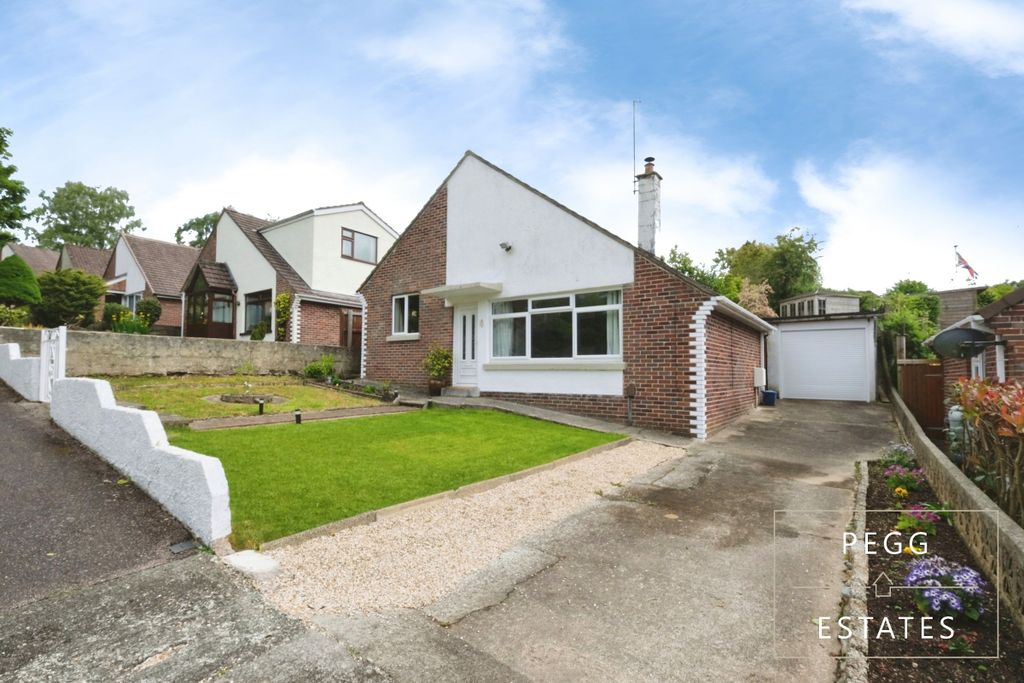 Property photo 1 of 19