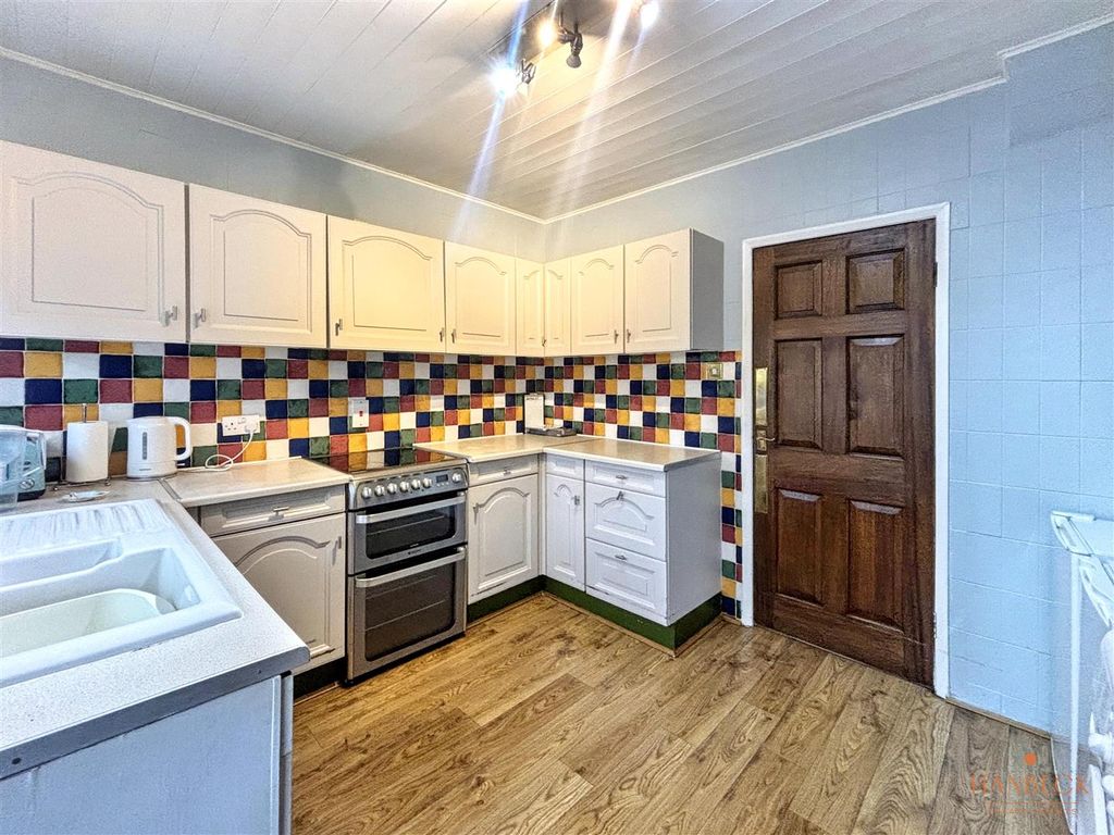 Property photo 3 of 18 Img_1964.Jpg