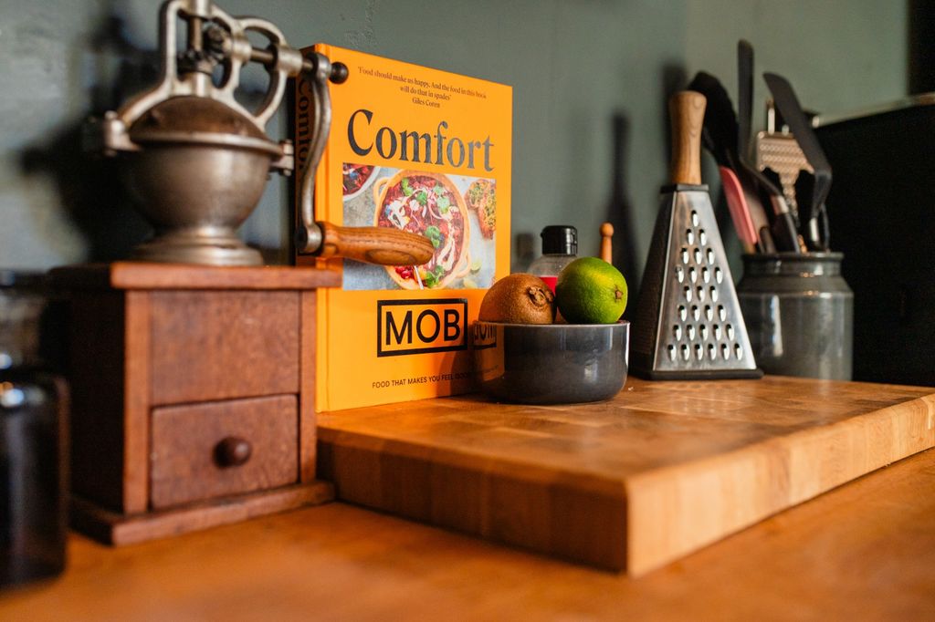 Property photo 3 of 27 Award-Winning Media Team On Every Listing_26