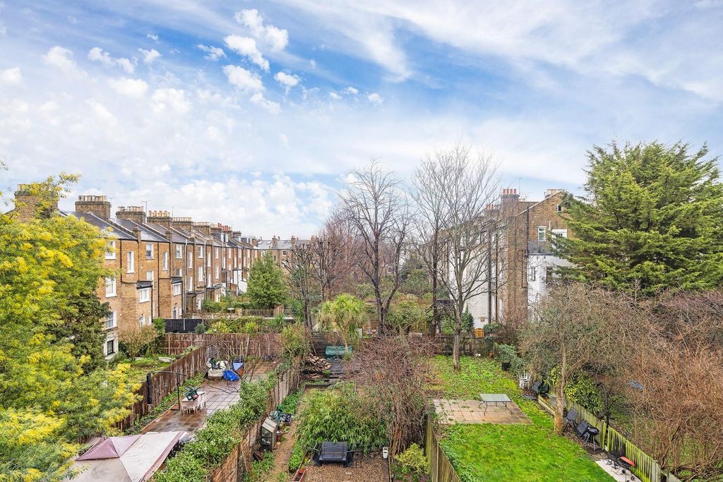 Property photo 2 of 9 Views.Jpg