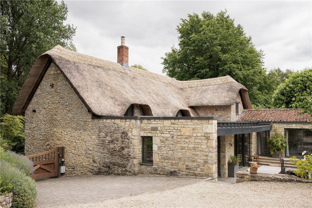 Property photo 1 of 15 Aspect