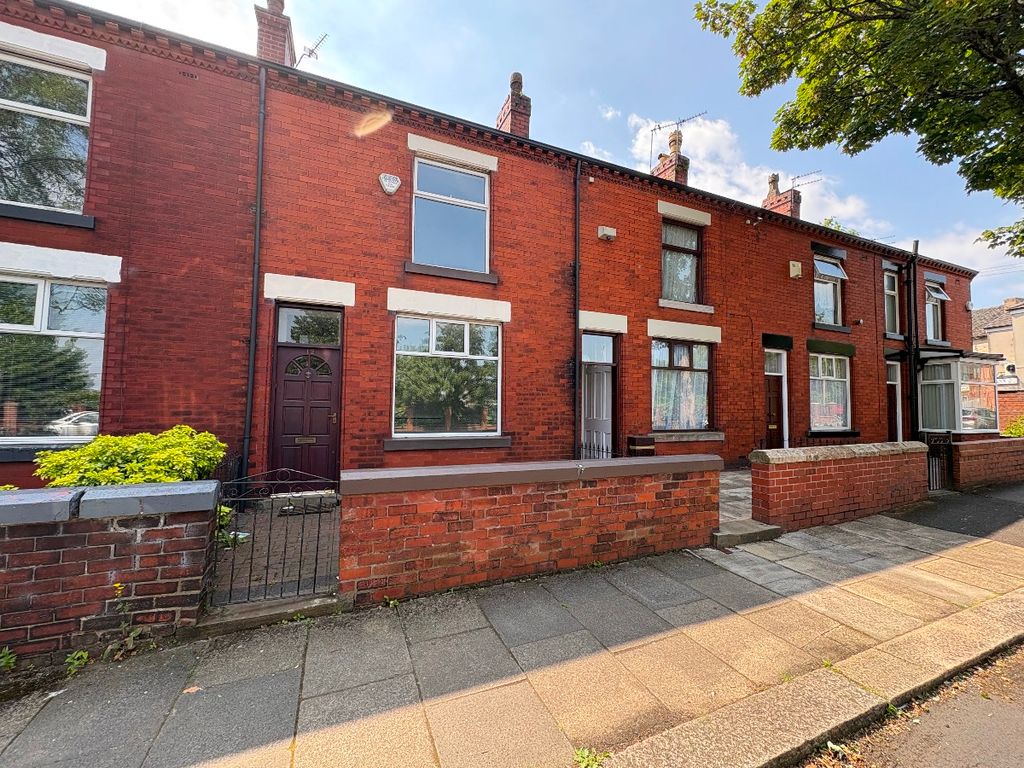Property photo 1 of 12