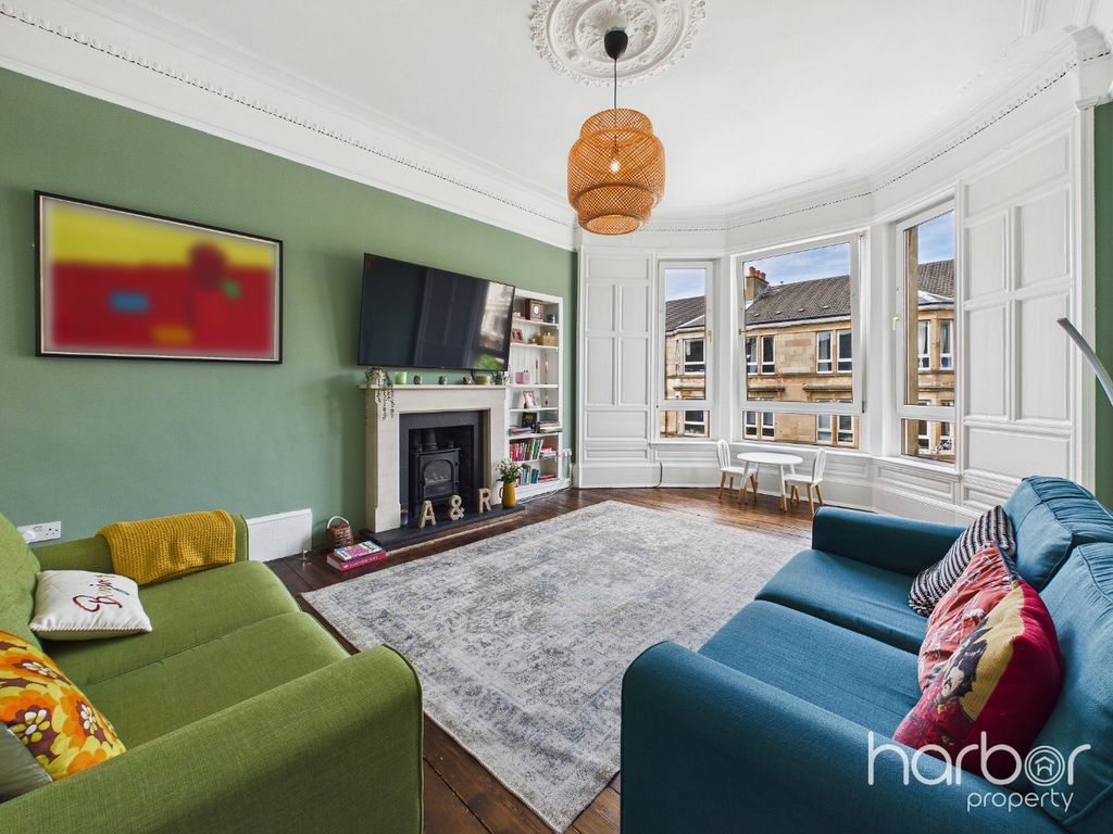 Property photo 2 of 22 5179982