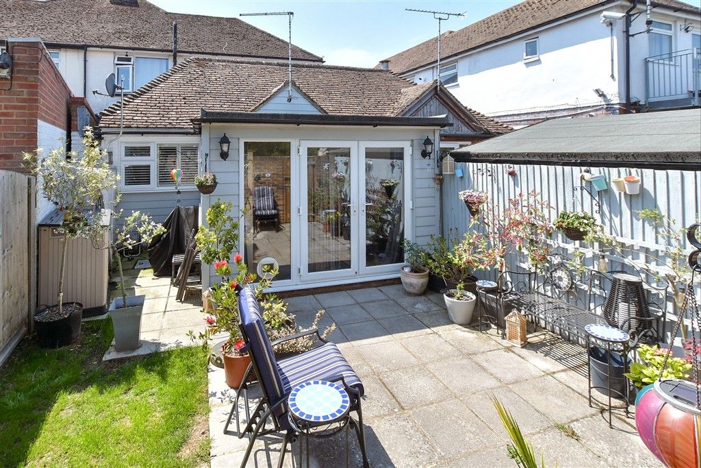 Property photo 2 of 11 External (Web)