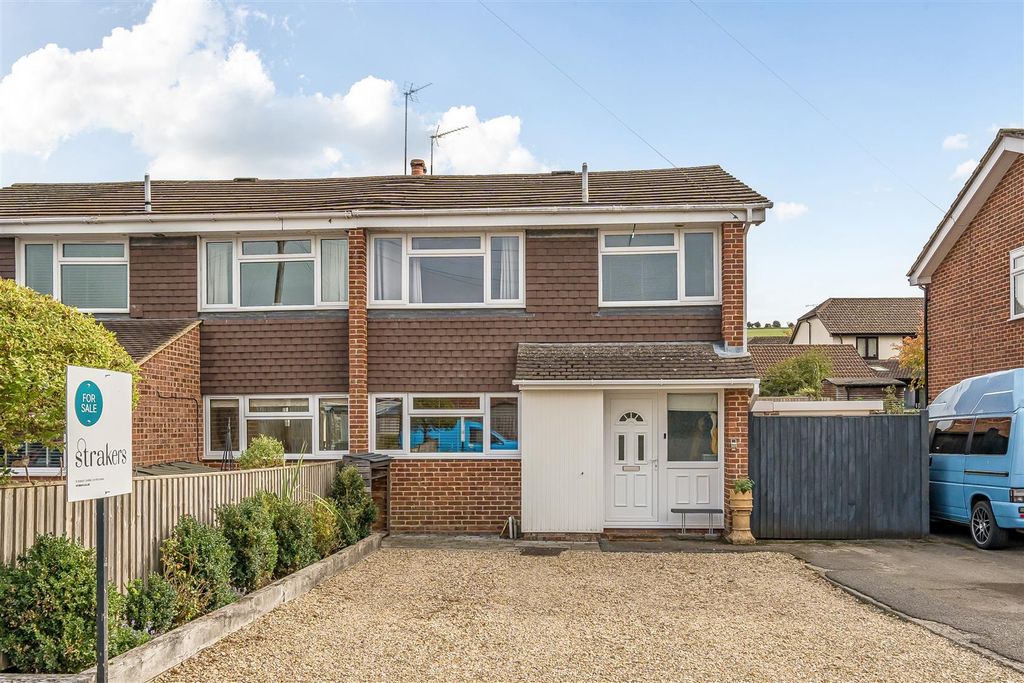 Property photo 1 of 18 1362229-21-68F245c5cd95F.Jpg