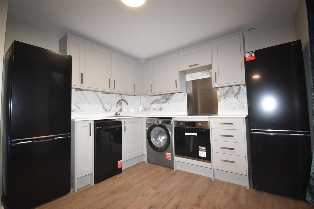 Property photo 2 of 6 Dsc_0039.Jpg