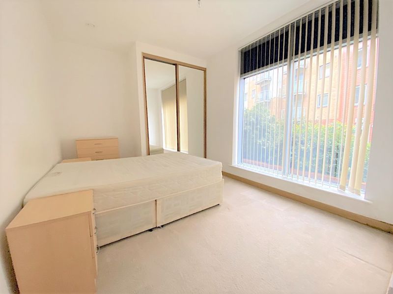 Property photo 3 of 6 Photo 6