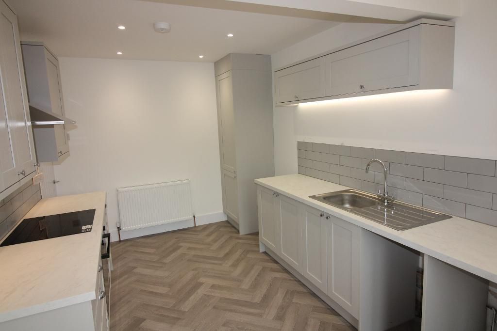 Property photo 3 of 9 Kitchen / Diner