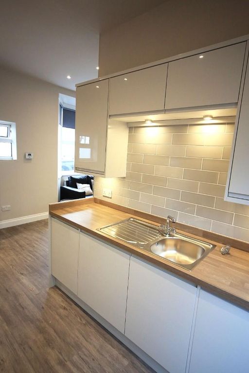 Property photo 2 of 13 4628201