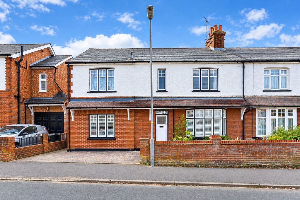 Property photo 1 of 22