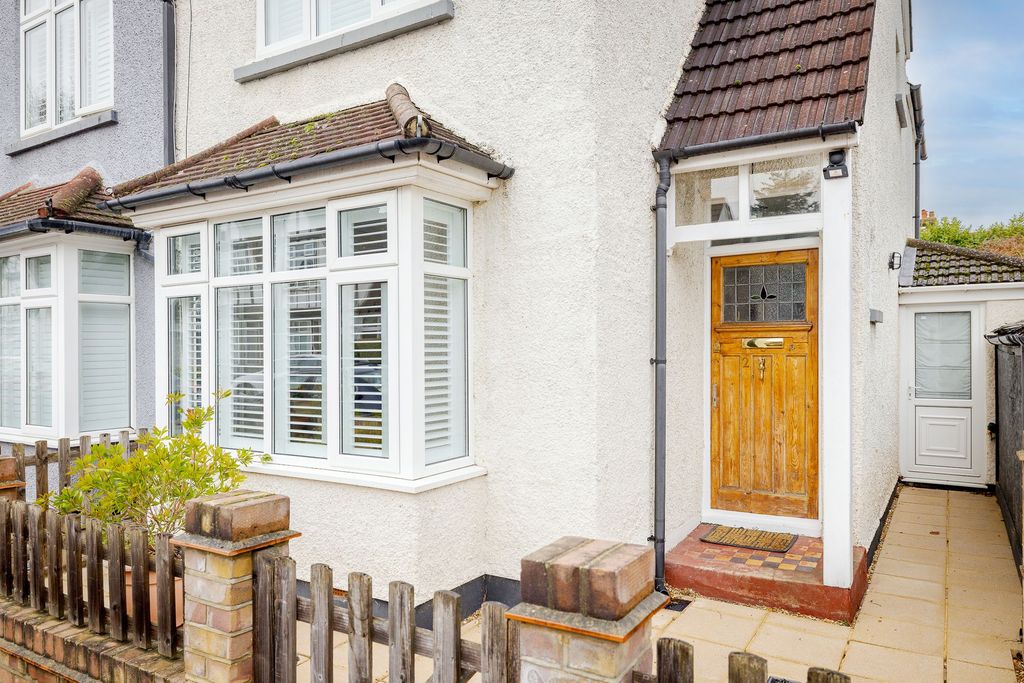 Property photo 1 of 21