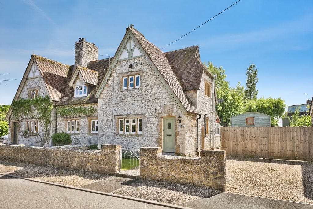 Property photo 1 of 20 Pbox-Img.Jpg