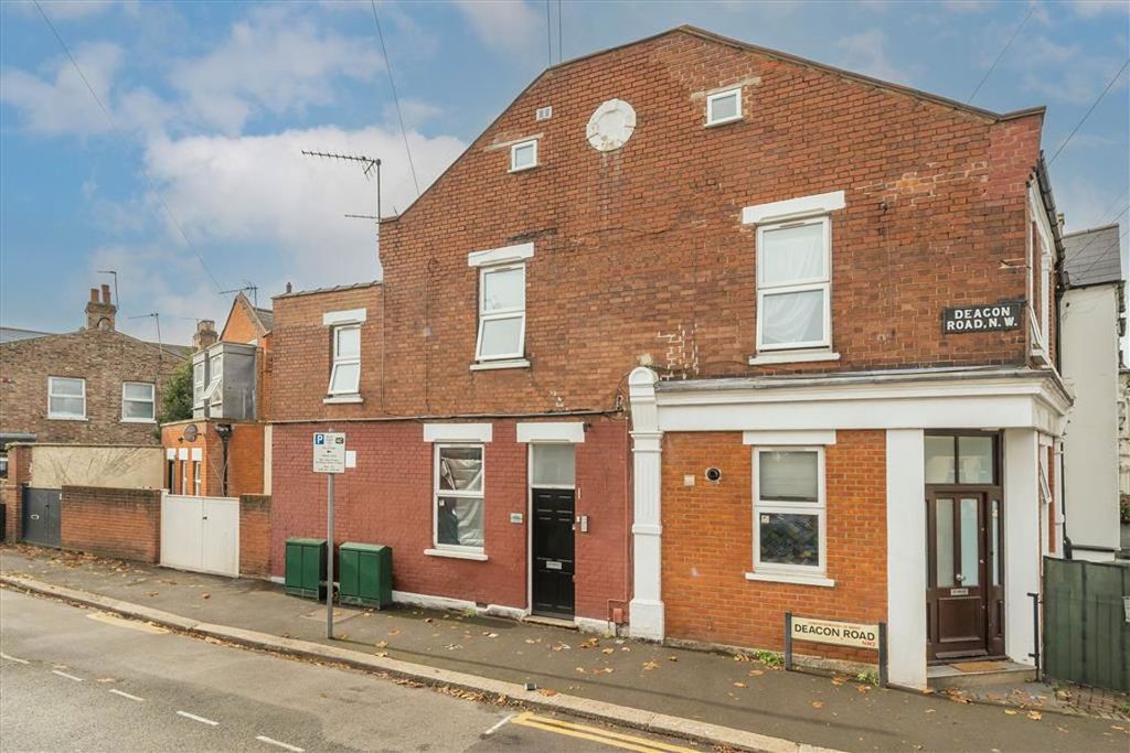 Property photo 1 of 1