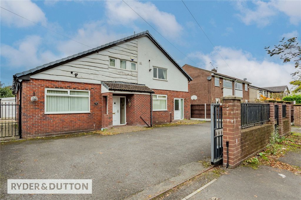 Property photo 1 of 32 Front External