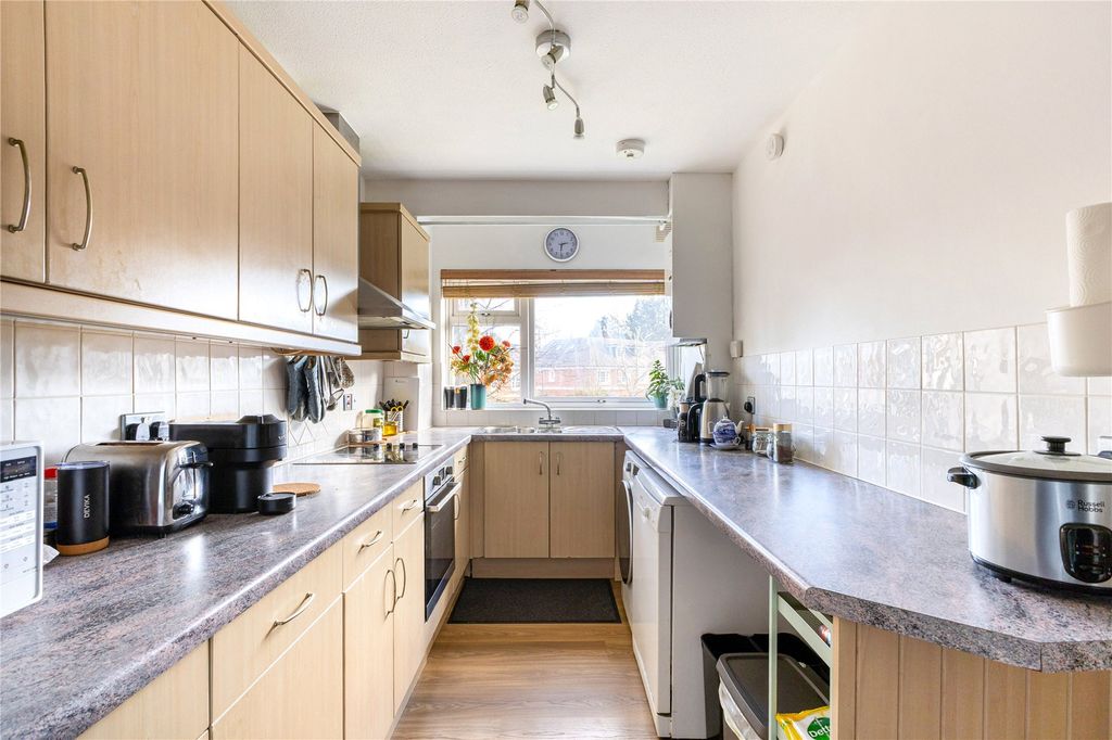 Property photo 2 of 10 Picture No. 06