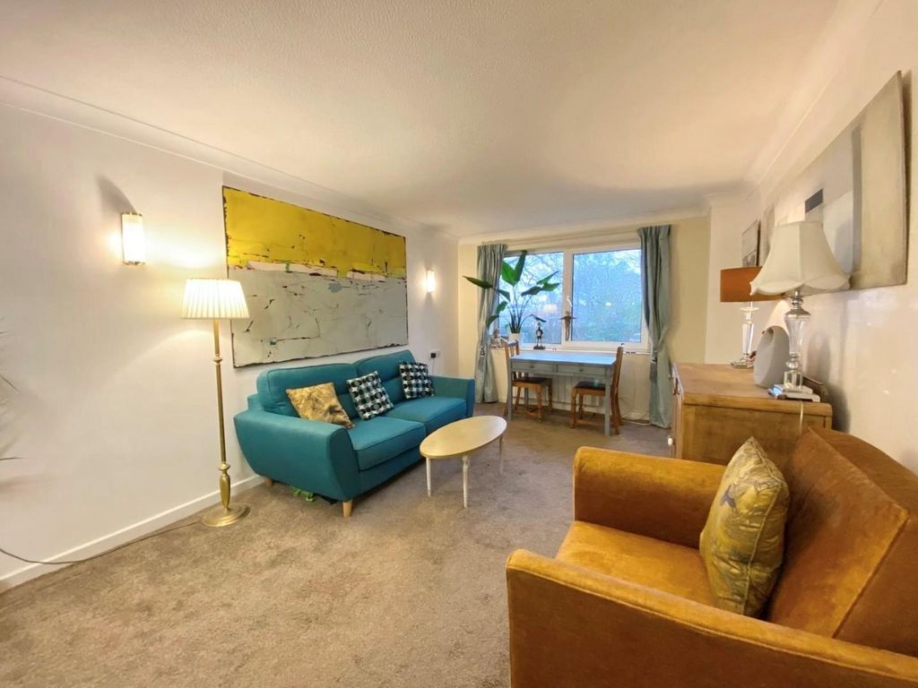 Property photo 1 of 12 6.Jpg