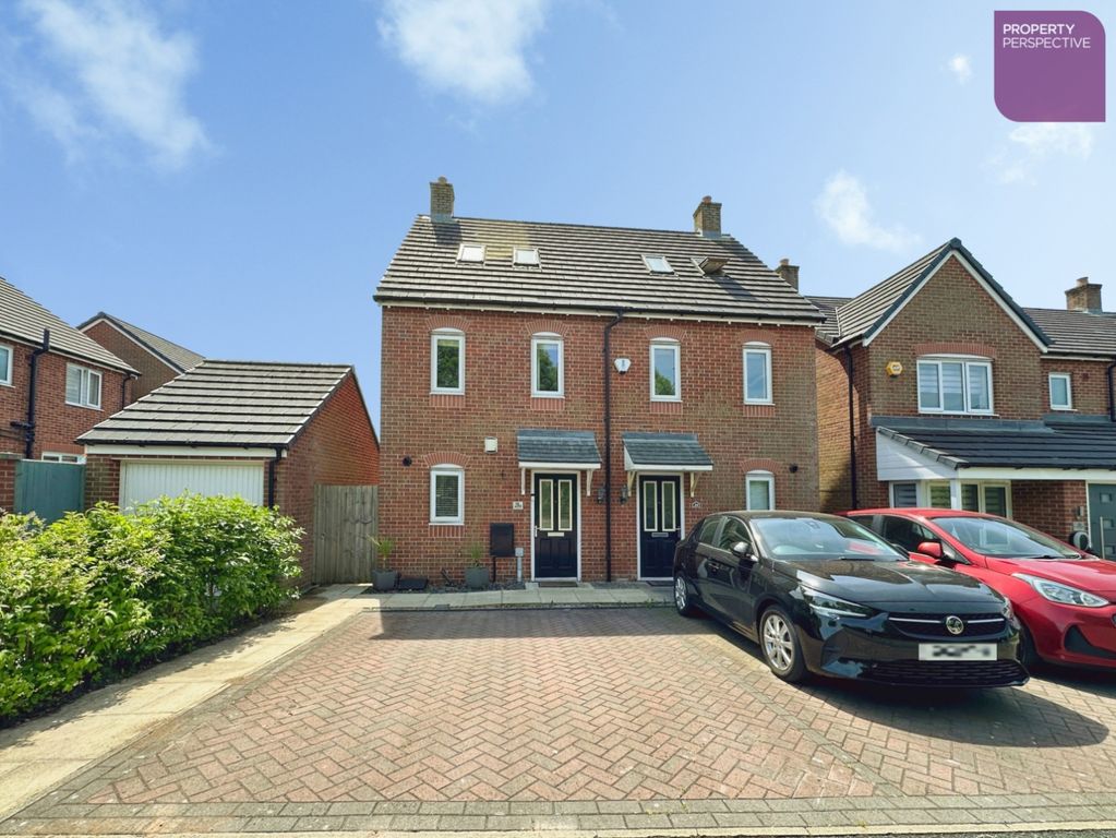 Property photo 1 of 13 External