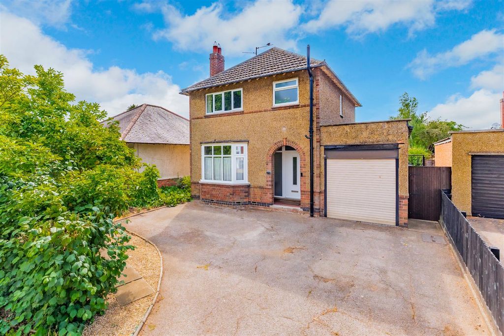 Property photo 1 of 29