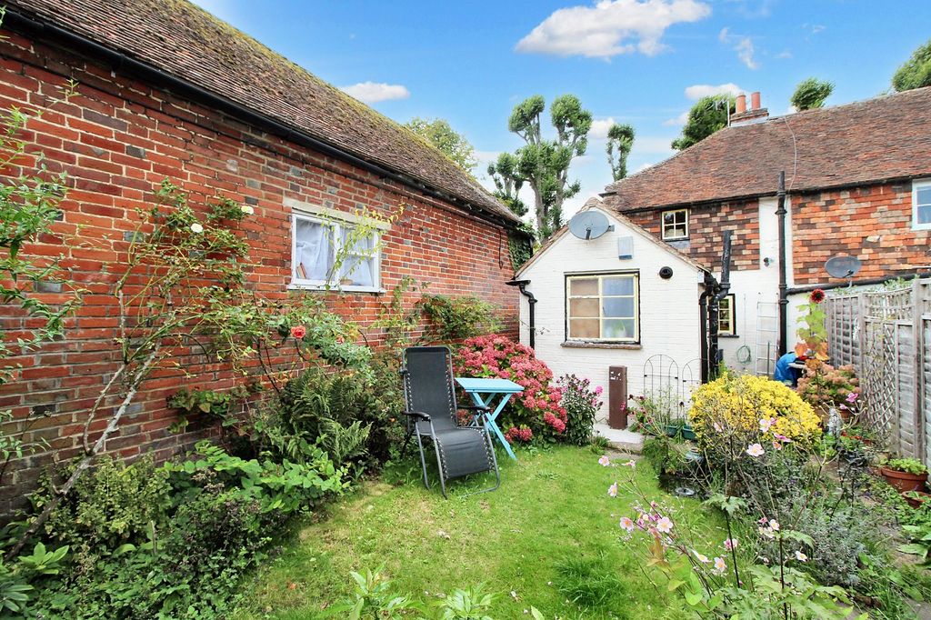 Property photo 3 of 12