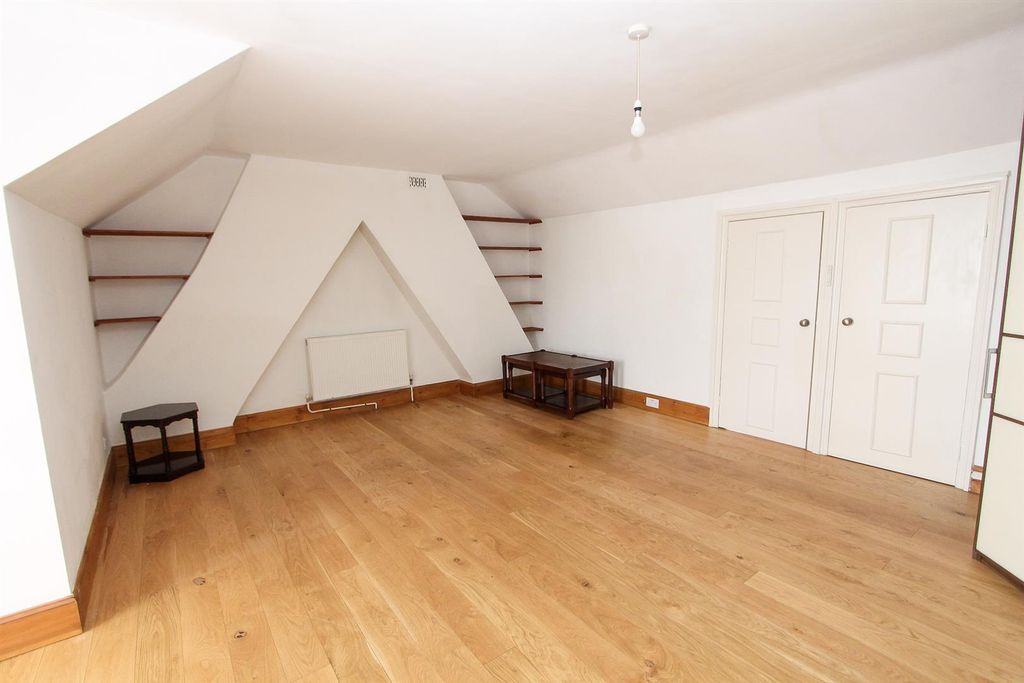 Property photo 2 of 14 Img_0023 (1).Jpg