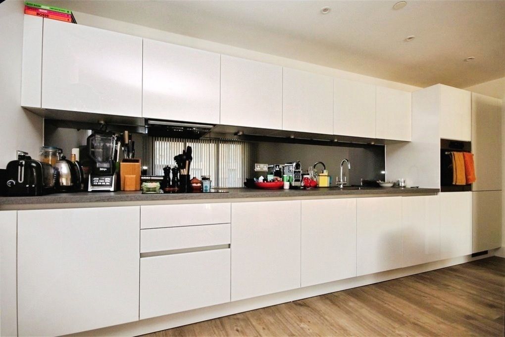 Property photo 2 of 13 Kitchen