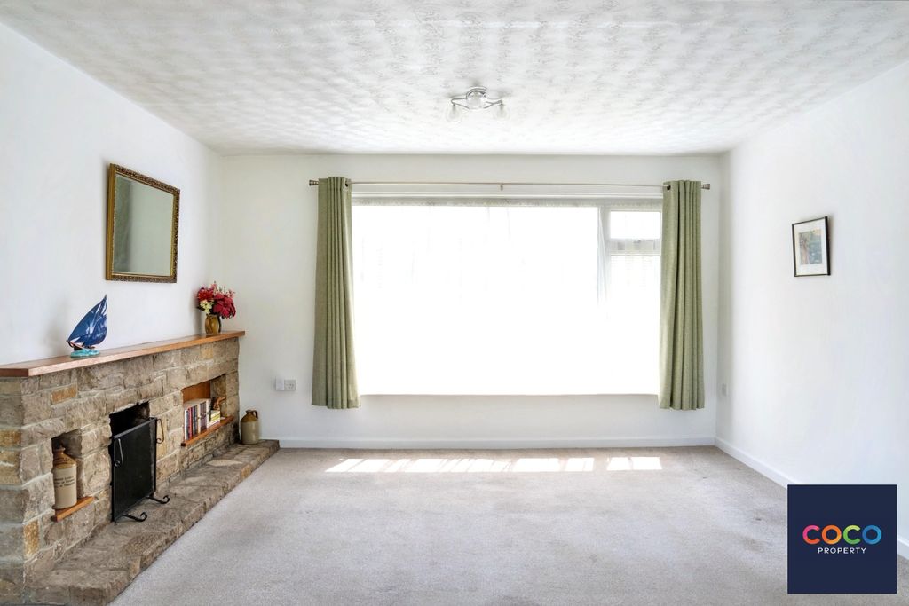 Property photo 3 of 9 51258612