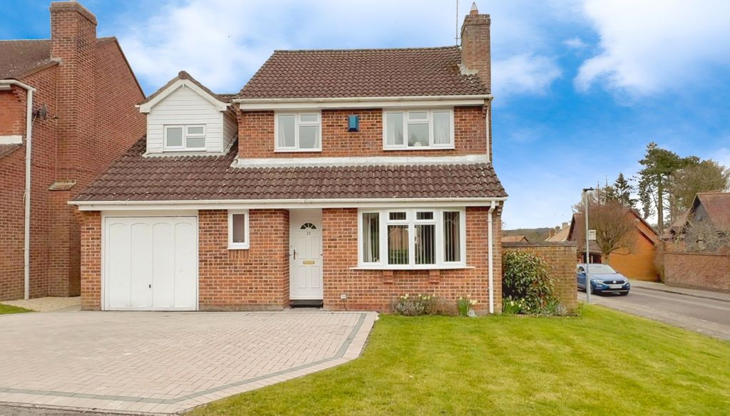Property photo 1 of 19