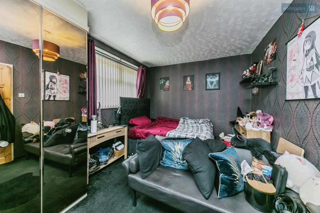 Property photo 2 of 16 Pbox-Img.Jpg