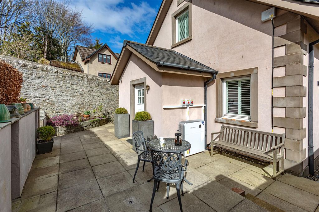 Property photo 2 of 25 Orchard Cottage Newstead 46.Jpg