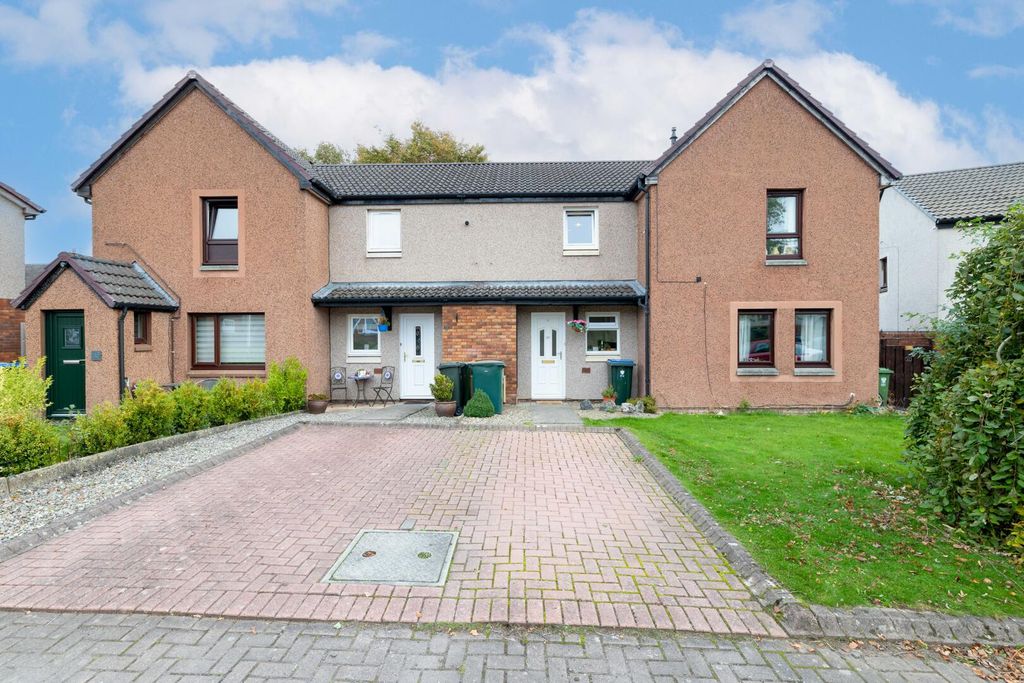 Property photo 1 of 13 Front (Exterior)