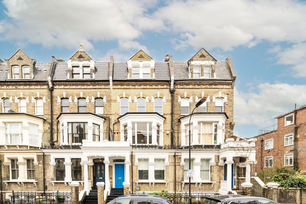 Property photo 1 of 5