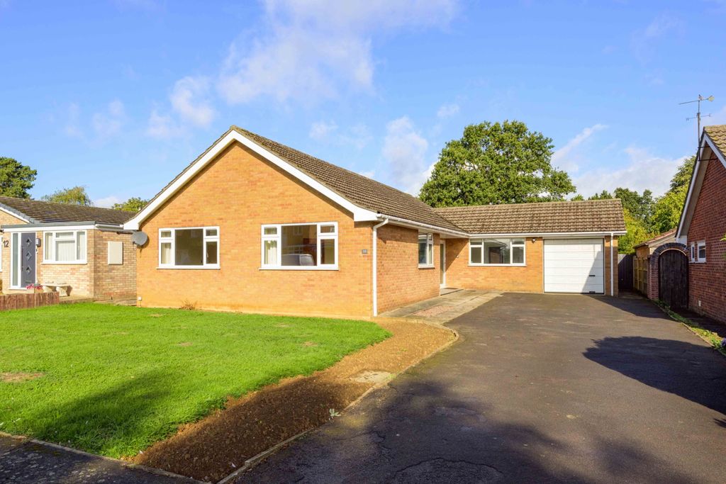 Property photo 1 of 26