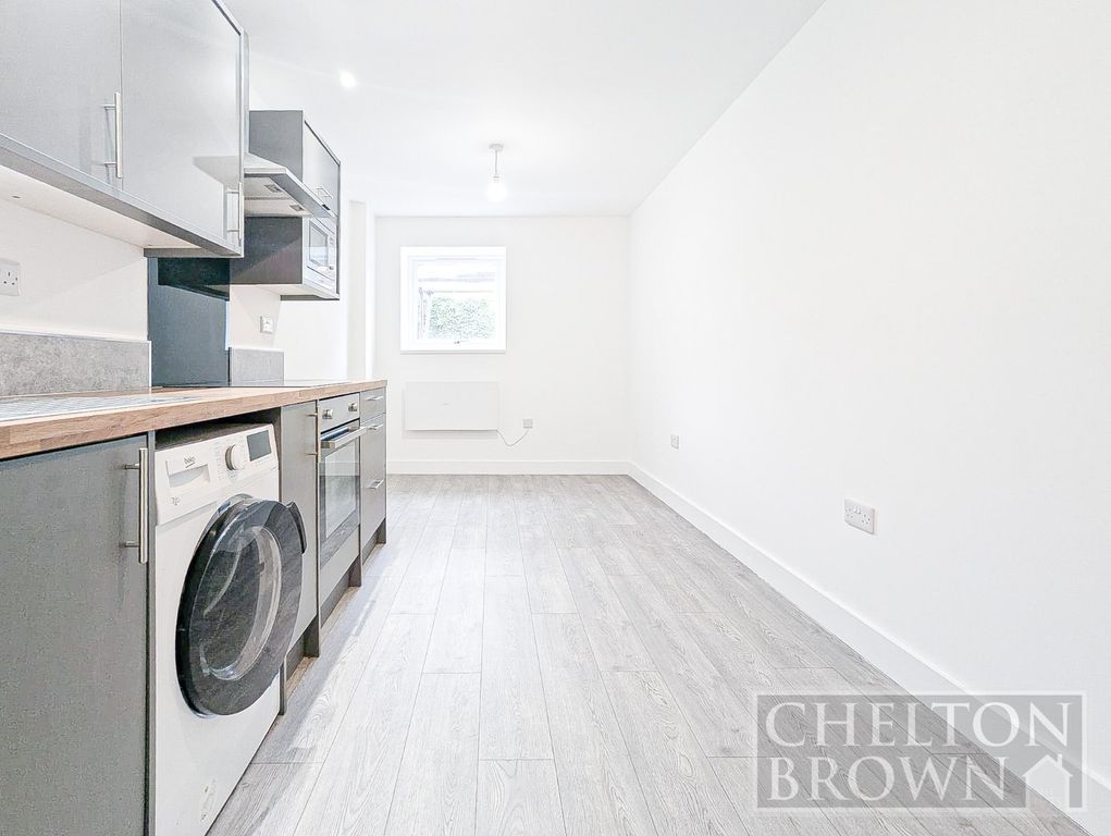 Property photo 1 of 11 Kitchen/Living Room