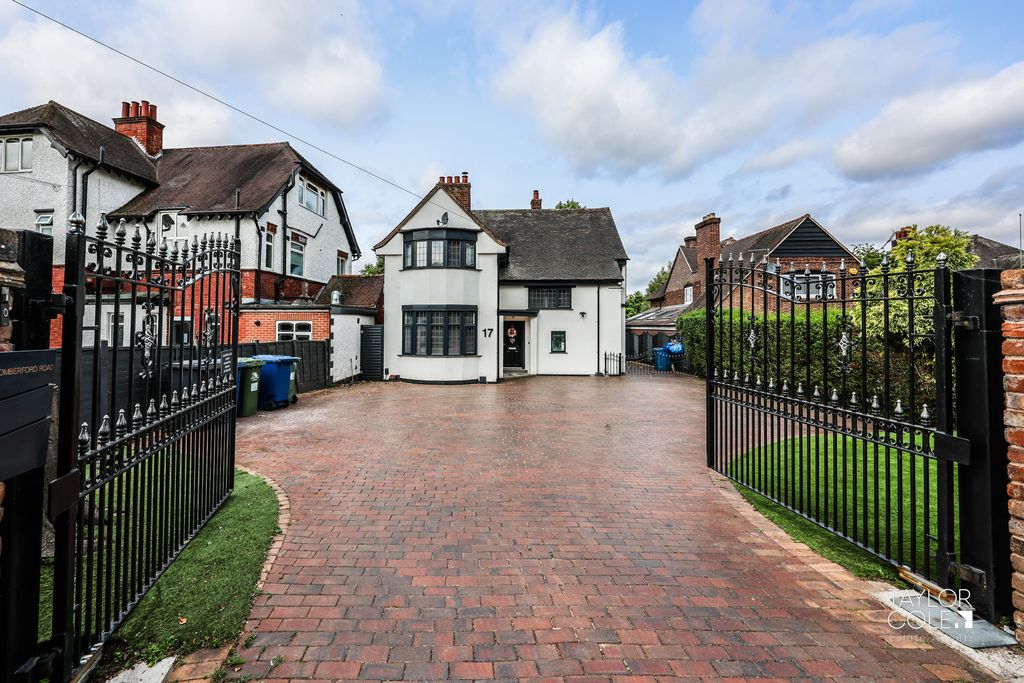 Property photo 1 of 40 1