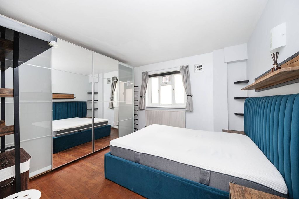 Property photo 3 of 9