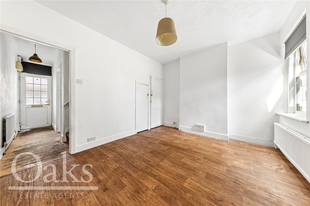 Property photo 2 of 9 Picture No. 01