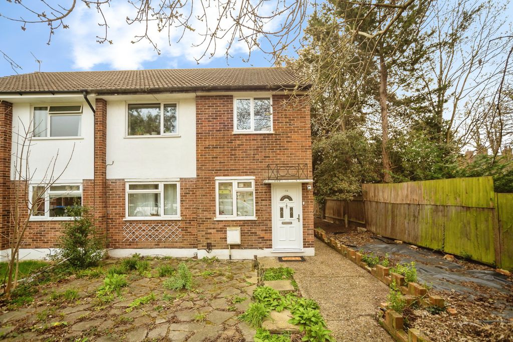 Property photo 1 of 13 Front View