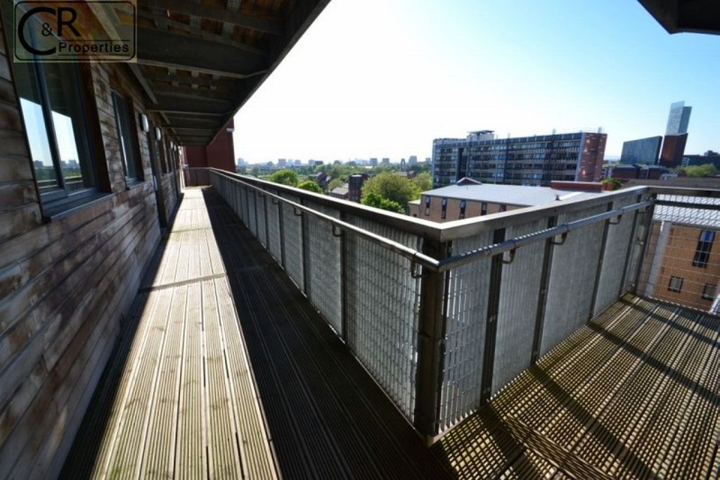 Property photo 2 of 9 Photograph 8