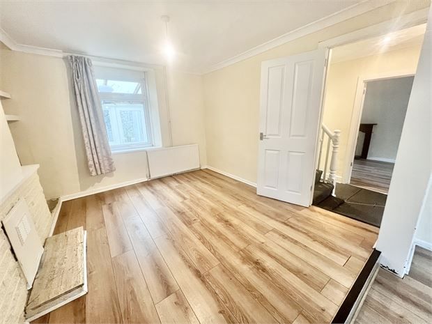 Additional image 8 of 3 bed terraced house to rentCarmarthen Road, Fforestfach, Swansea SA5