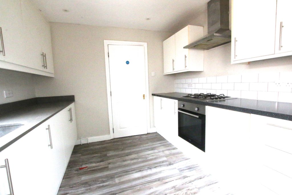 Property photo 2 of 11 Img_1490