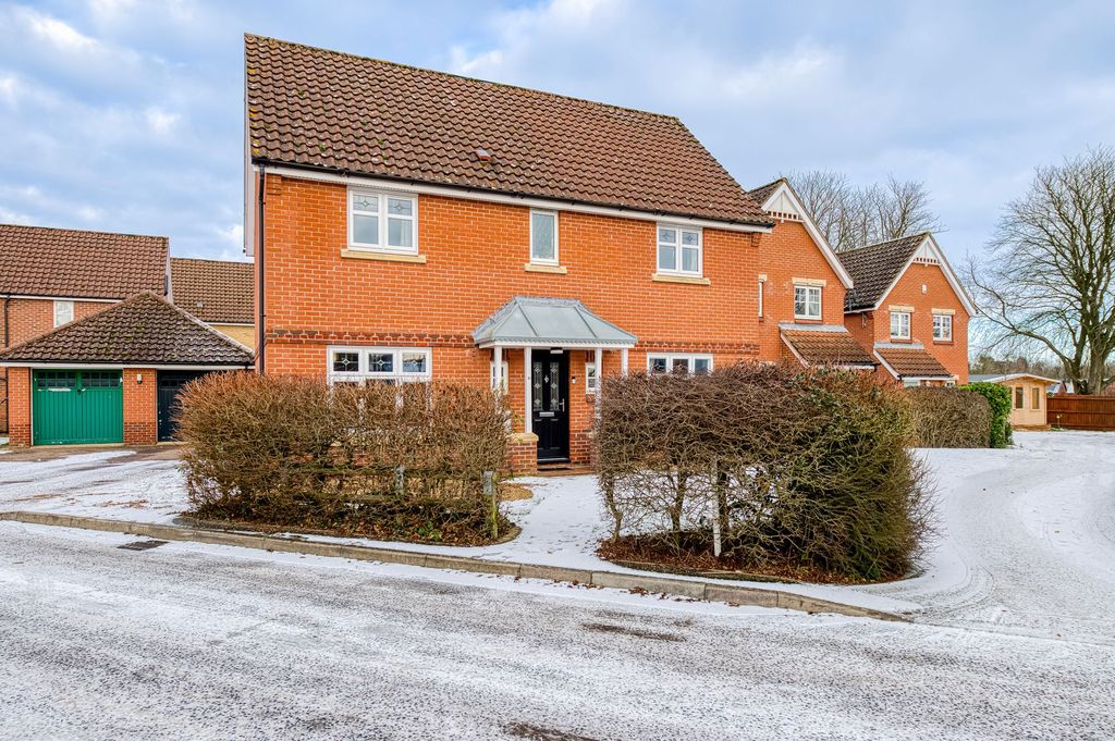 Property photo 1 of 21