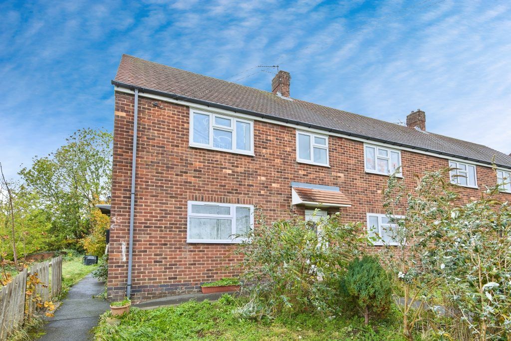 Property photo 2 of 20