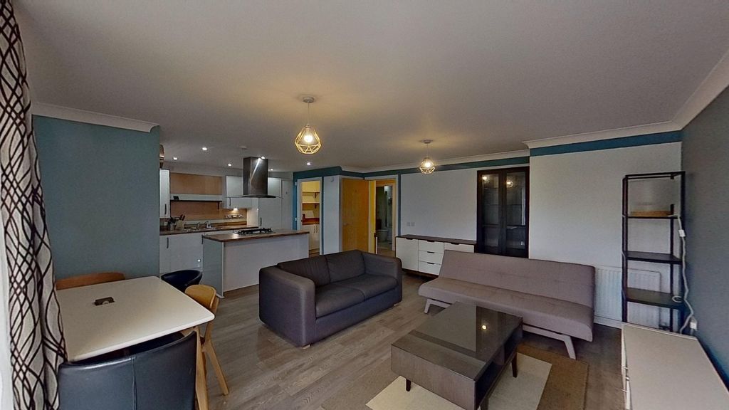 Property photo 3 of 17 Photo 3