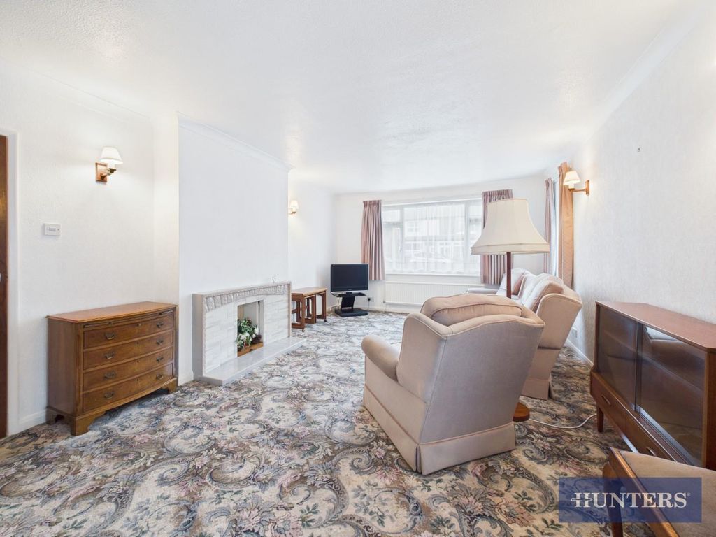 Property photo 3 of 13 Living Room