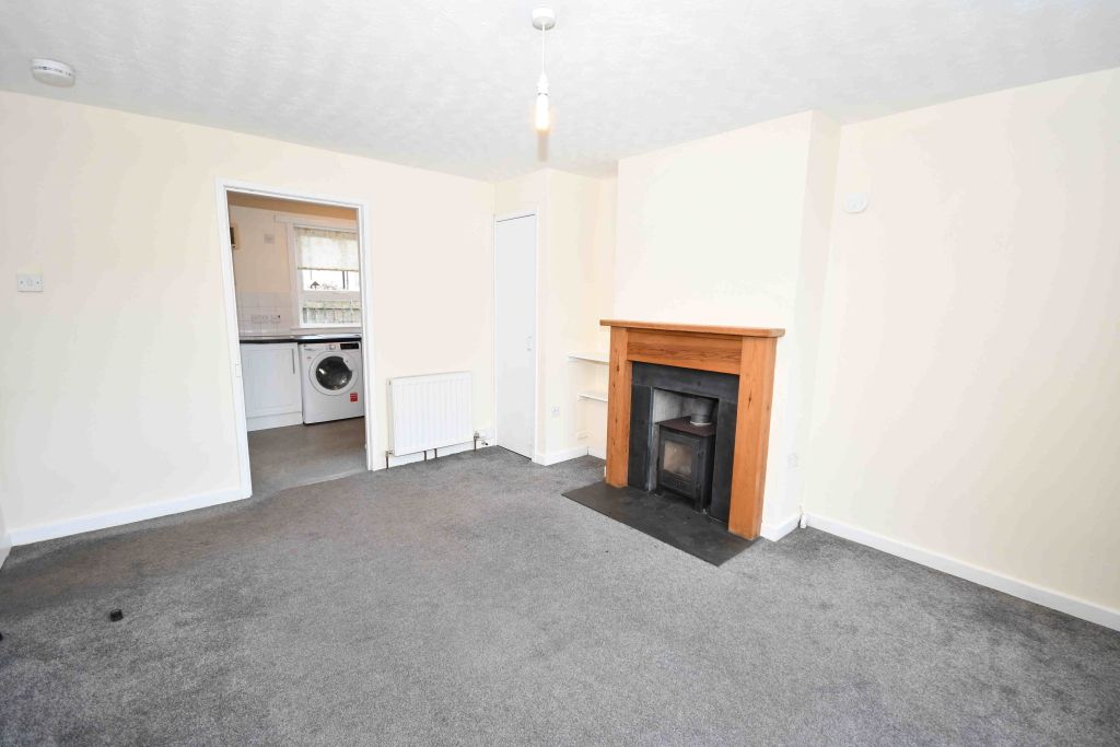 Property photo 2 of 7 Photo