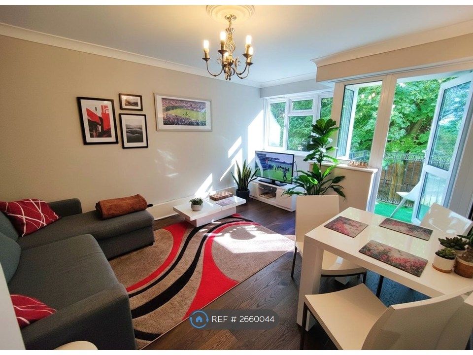 Property photo 2 of 19