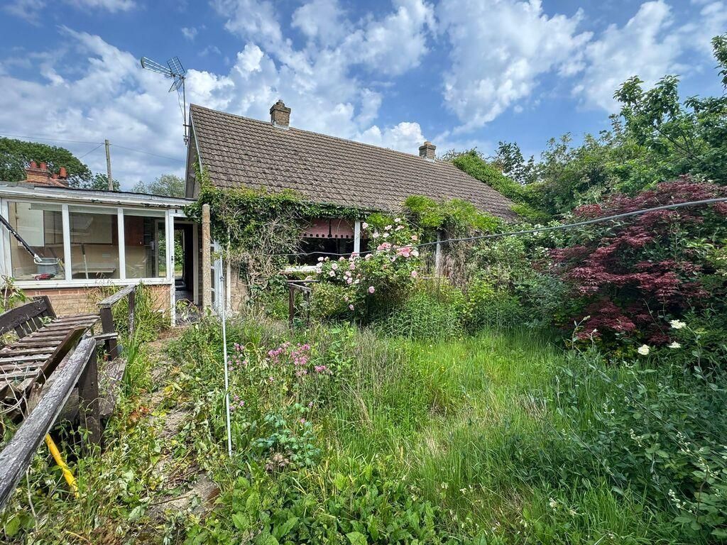 Property photo 2 of 11