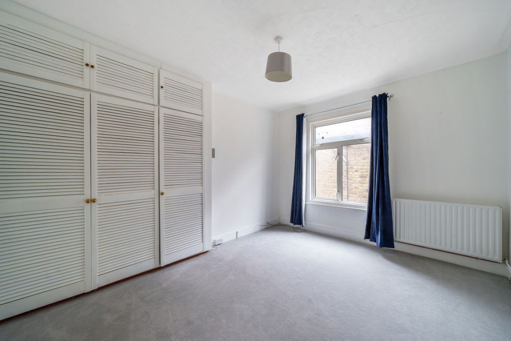 Property photo 3 of 6 1019202 (4)